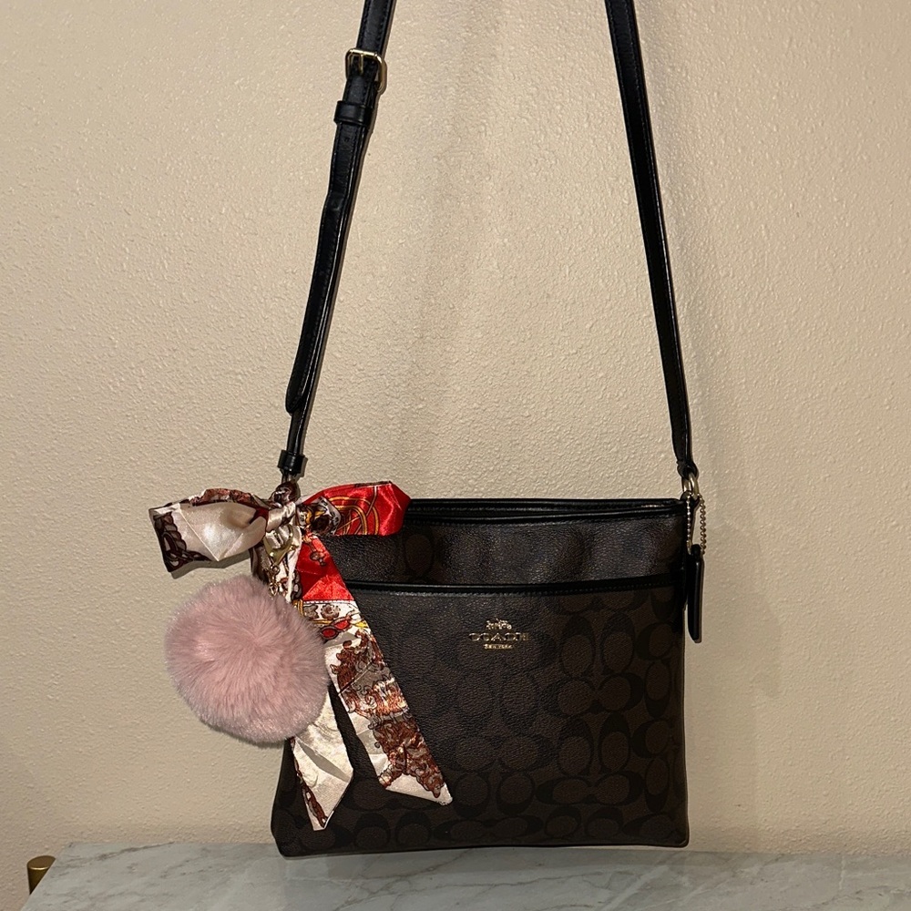 Coach Dark Brown/black Crossbody Bag with Gold Accents. - Picture 4 of 11